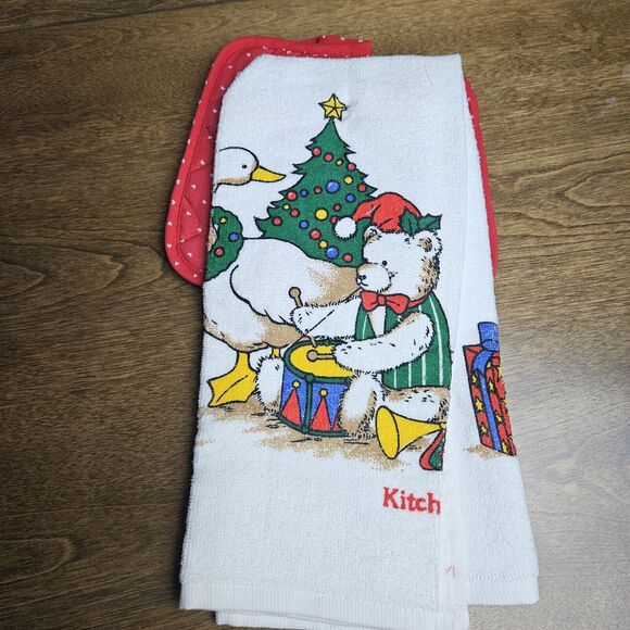Vtg Christmas 1 Kitchen Towel 2 Pot holders Goose Teddy Bear Tree Grandma Core - Picture 5 of 5
